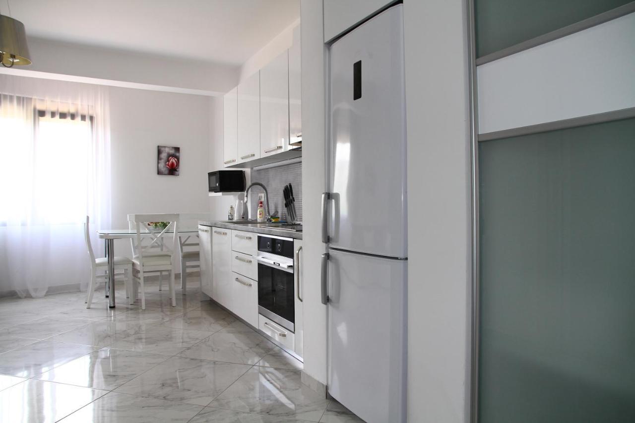 Apartament Bella Costa Dobra Voda Zewnętrze zdjęcie